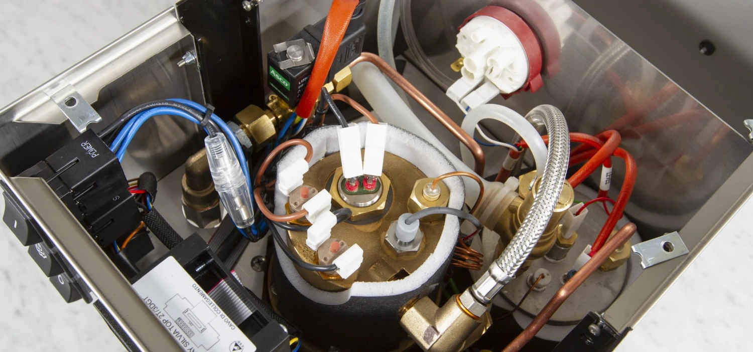 Rancilio Silvia Pro X Dual Boiler Espresso Machine In White 12 Rancilio Silvia Pro X Dual Boiler Espresso Machine In White - Image 12