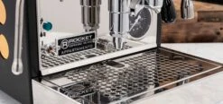 Rocket Espresso Appartamento Serie Nera Espresso Machine - Sapphire 24 Rocket Espresso Appartamento Serie Nera Espresso Machine - Sapphire -Coffee Drink Store IMG 3160 2e7fd25c 350a 45ea 9c41 e58b408ef890