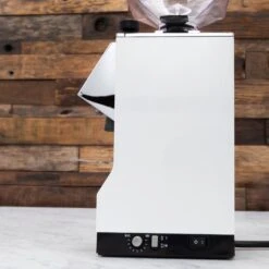 Eureka Mignon Silenzio Espresso Grinder In White -Coffee Drink Store IMG 7184