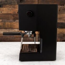 Refurbished Gaggia Classic Pro In Tuxedo Black -Coffee Drink Store IMG 7354 d10a0af6 2987 40df b12e 30009133f89c