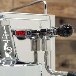 Bezzera Magica PID Espresso Machine With Flow Control -Coffee Drink Store IMG 8540 ec2d092e bd46 4755 8fe9 0be0182525d0