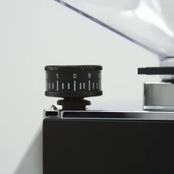 Eureka Oro Mignon XL Espresso Grinder - Chrome -Coffee Drink Store IMG 9031 a92d2523 e5df 4d05 a5a0 79049895e011