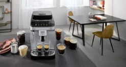 DeLonghi Magnifica Evo ECAM29043SB -Coffee Drink Store MagnificaEvo ECAM29043SB Lifestyle Alt6