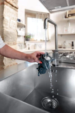 DeLonghi Magnifica Evo ECAM29043SB -Coffee Drink Store MagnificaEvo ECAM29043SB Lifestyle Alt9