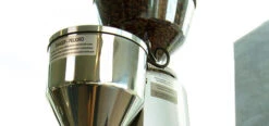 Mazzer Mini Electronic Type A Espresso Grinder -Coffee Drink Store TopFeatures image 686 321 MazzerMiniA 02